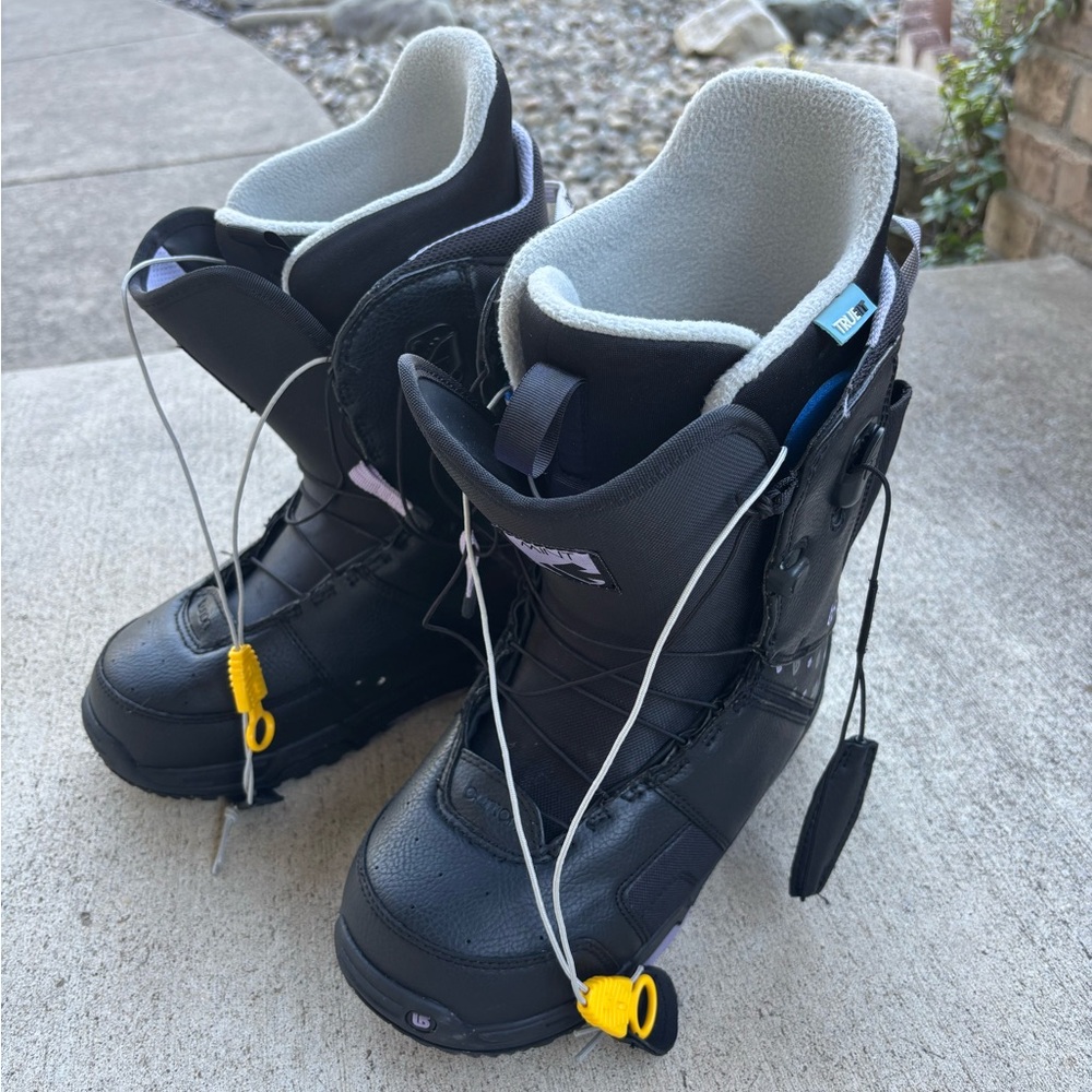 Burton Mint Snowboard Boots